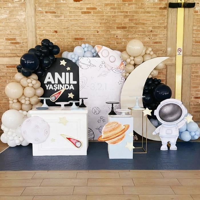 Soft Renkler Uzay Doğum Günü Organizasyon Seti