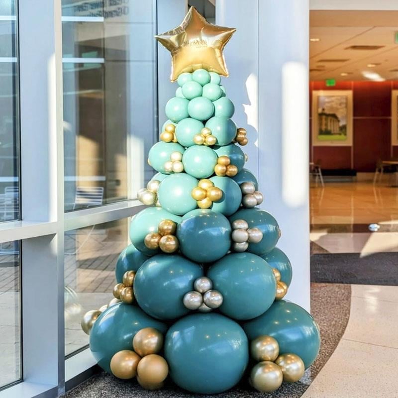 Yılbaşı Balon Ağaç Süsleme