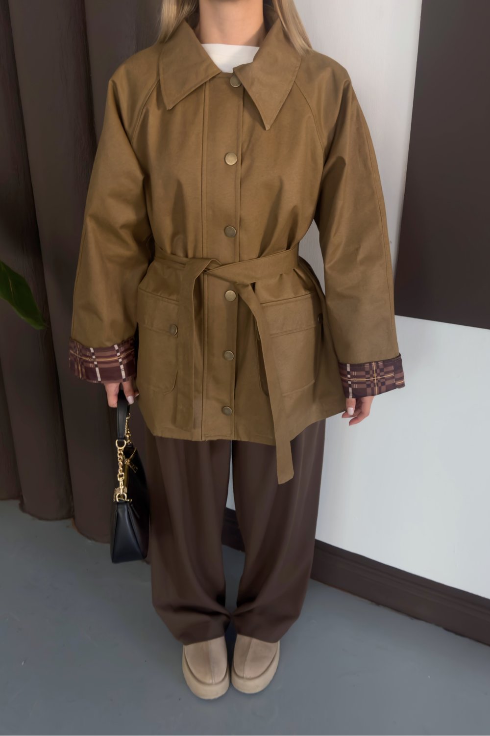 Aure Trench - Camel