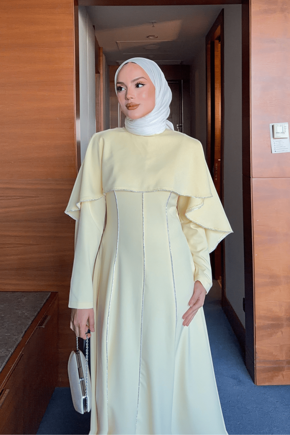 Luzia Elbise -Sarı