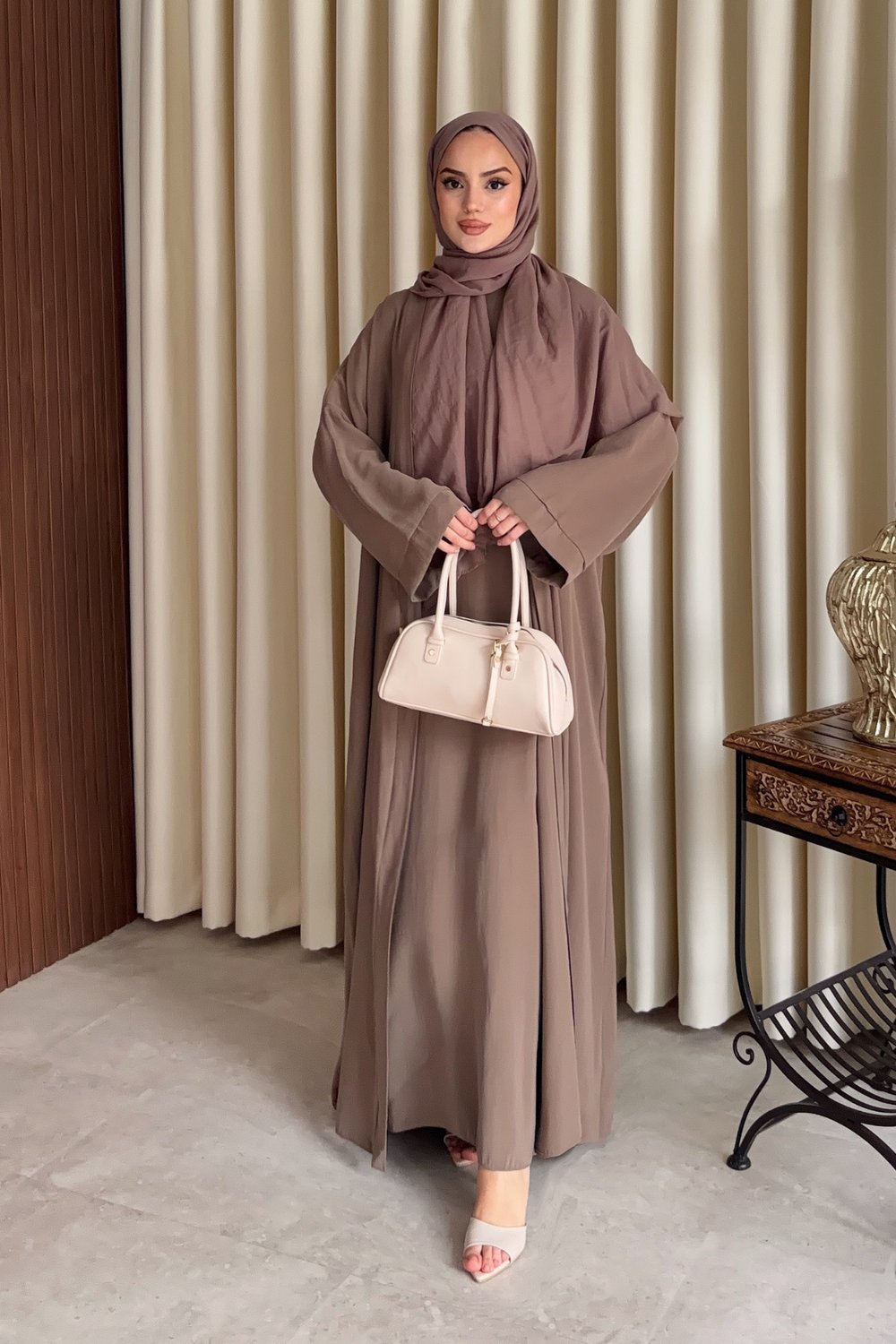 Marwa Abaya - Vizon