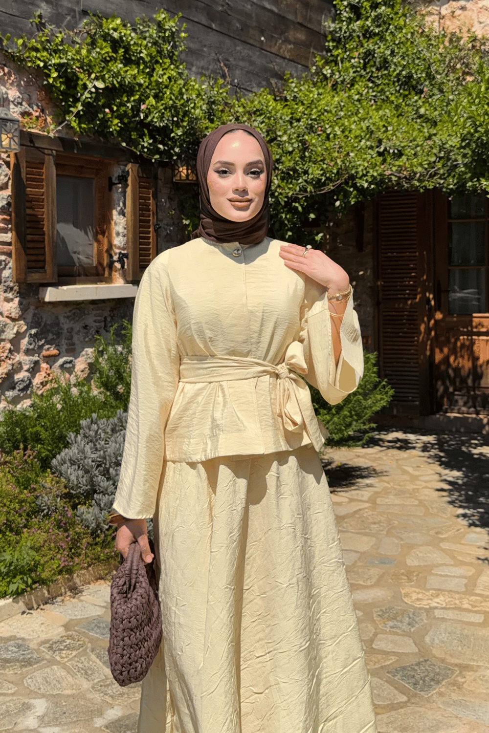 Monela Takım - Sarı