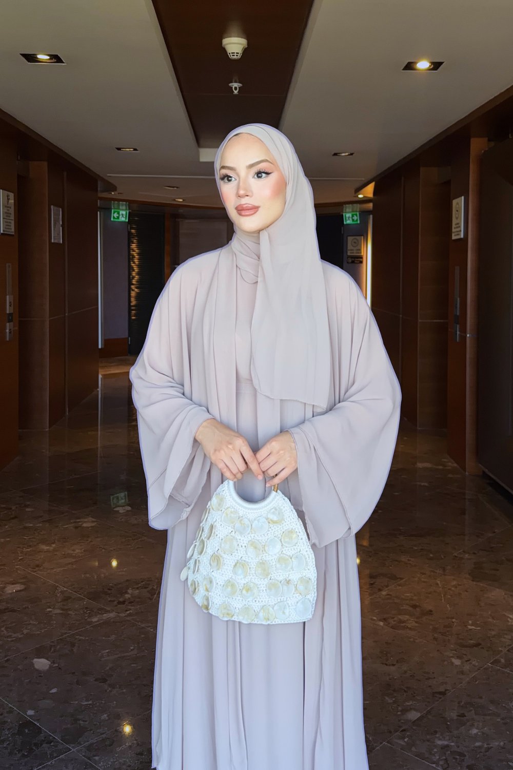 Mono Abaya - Vizon