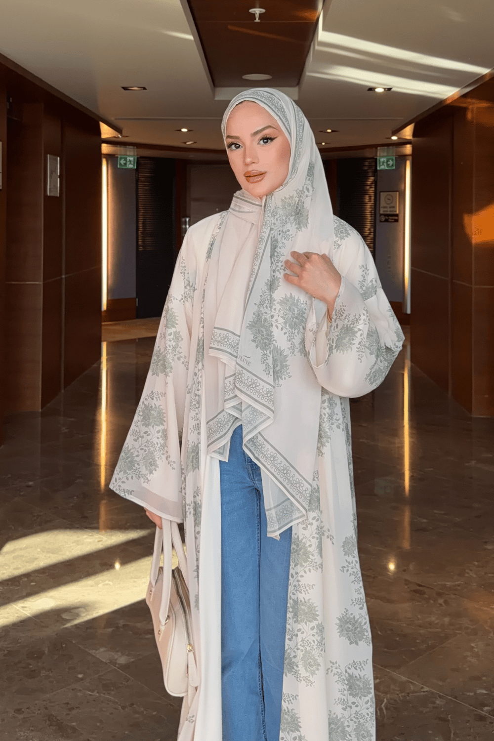 Nayra Abaya - Bej