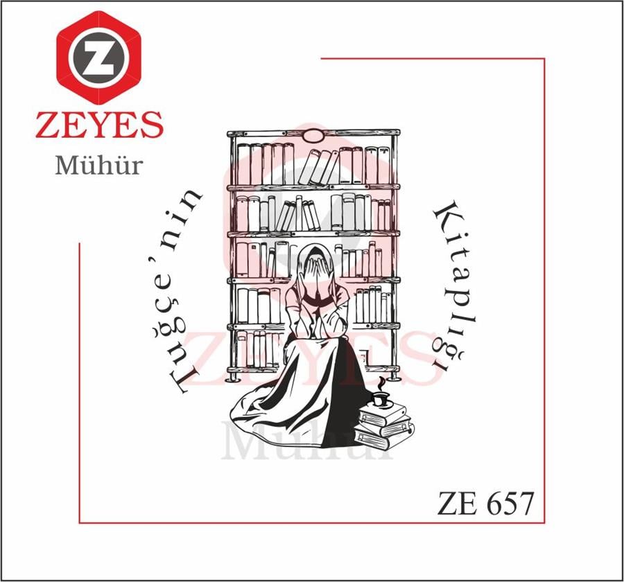 Kütüphanesinin Önünde Oturan Tesettürlü Kiz Kitap Mührü  ZE 657