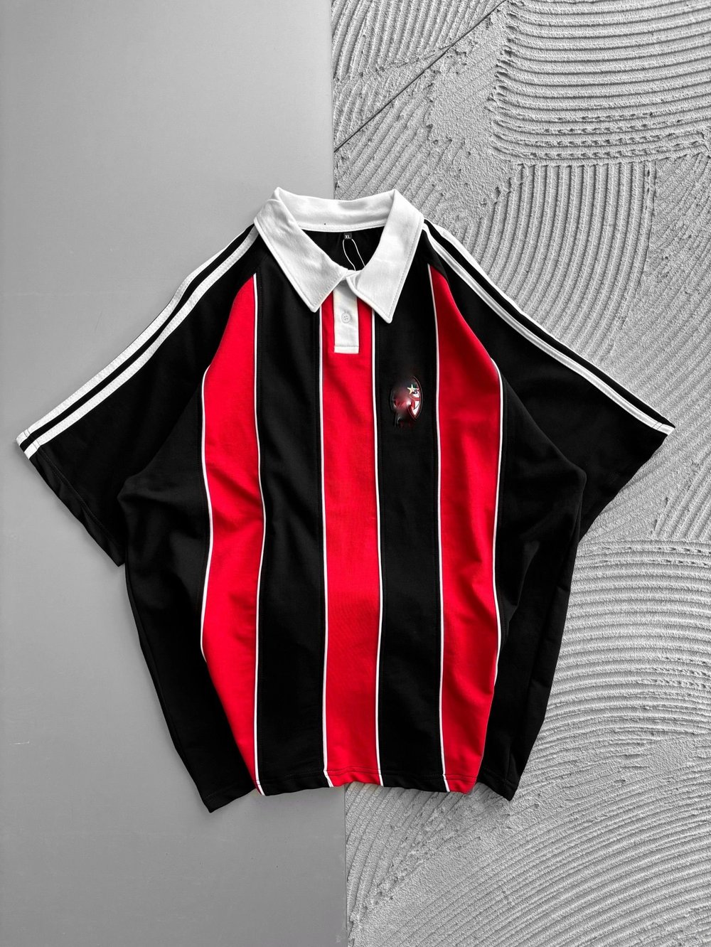 POLO YAKA NAKISLI FUL SER OVERSİZE TSHİRT 1