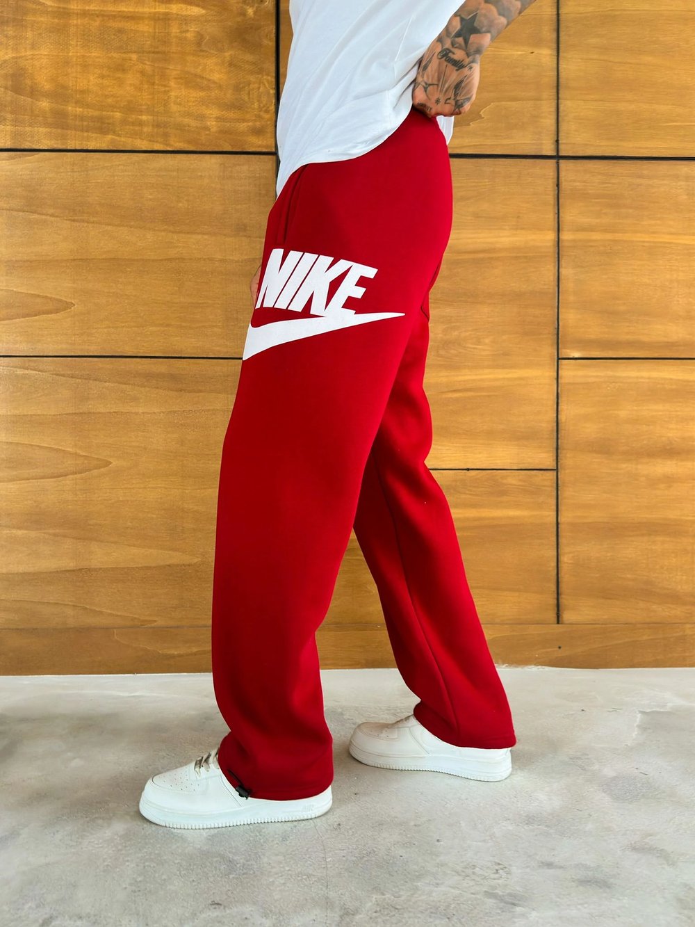 YAN BÜYÜK BASKI NK BAGGY EŞOFMAN KIRMIZI