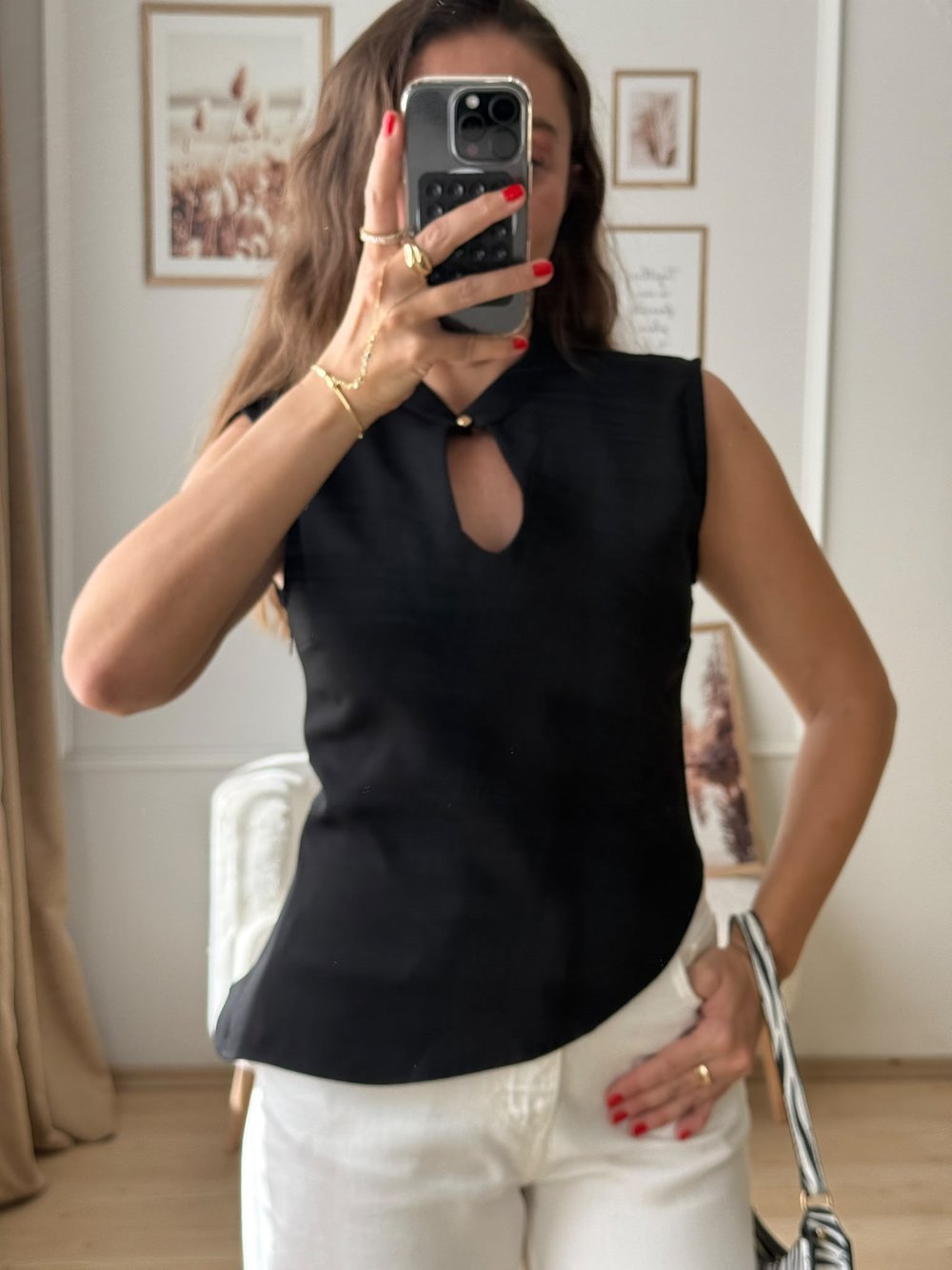 Damla Detaylı Asimetrik Bluz siyah