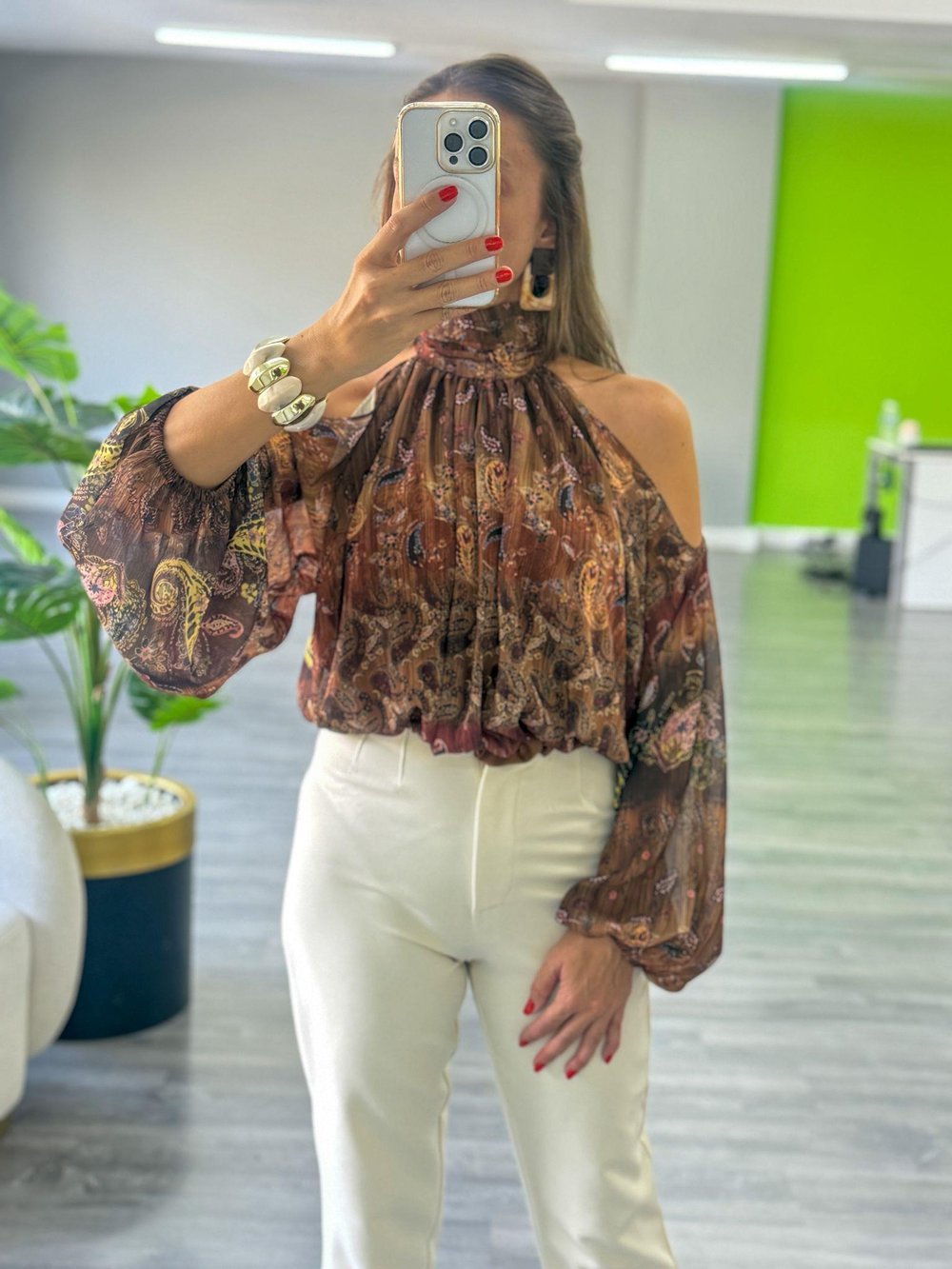 Şal Desenli Omuz Detaylı Bluz