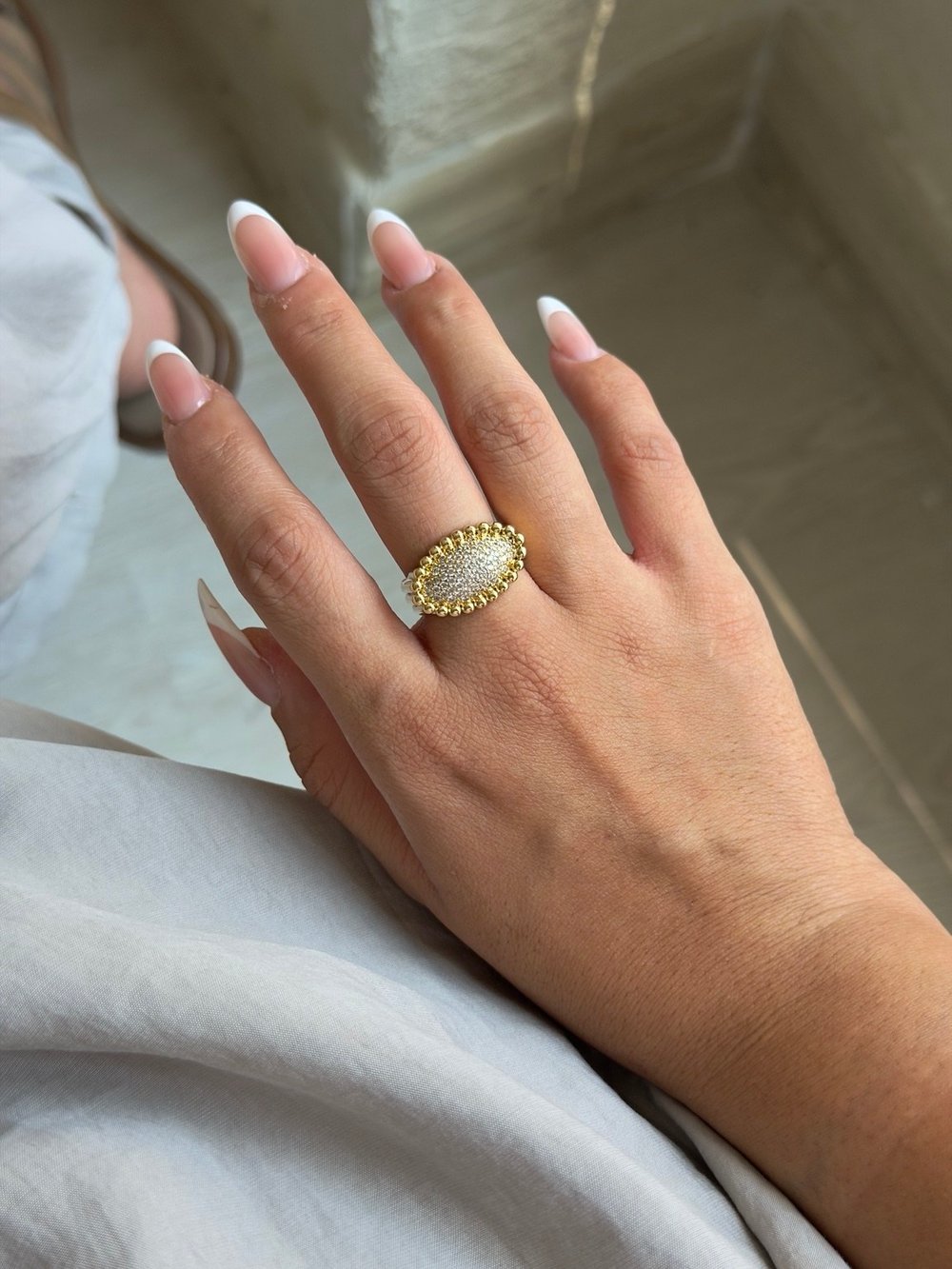 Oval Zirkon Taşlı Gold Yüzük