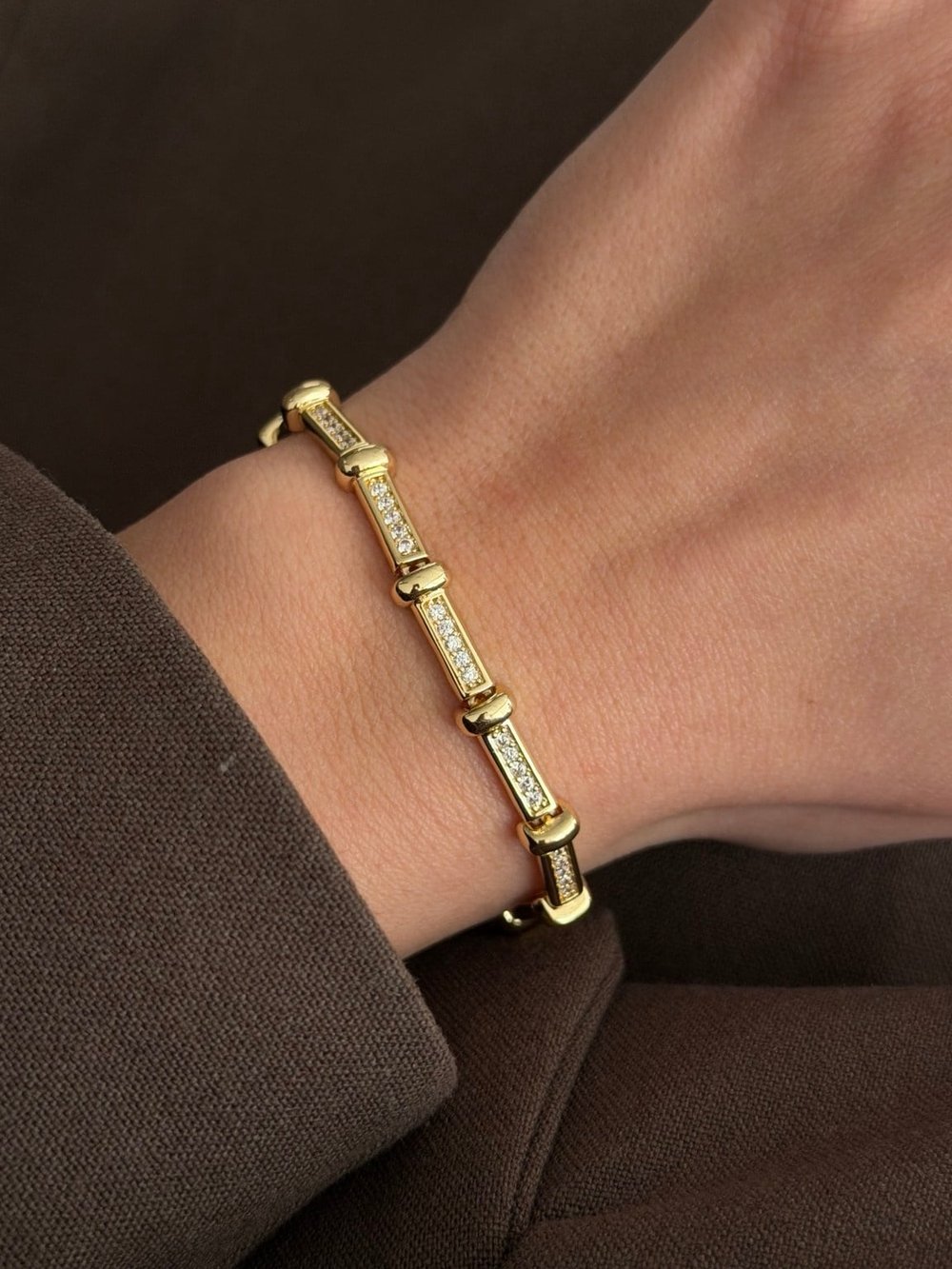 Zirkon Taş Detaylı Geometrik Gold Bileklik