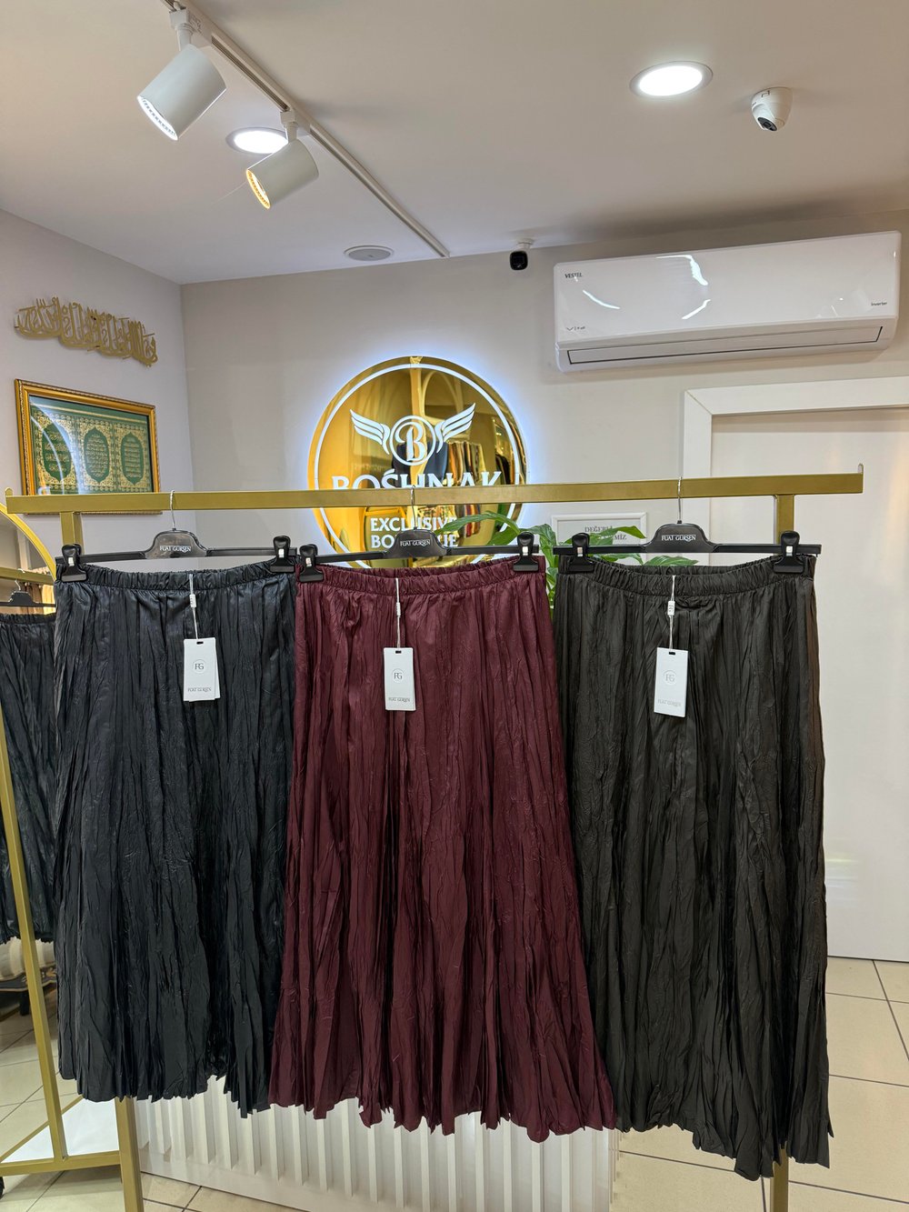 FUAT GÜRŞEN 4426 KIRIŞIK ETEK