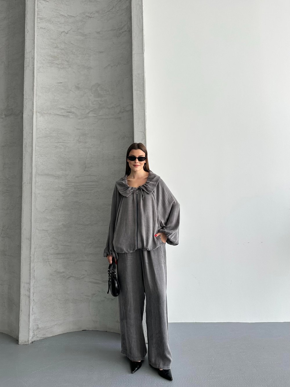 Açik Yaka Bügülü Oversize Takım