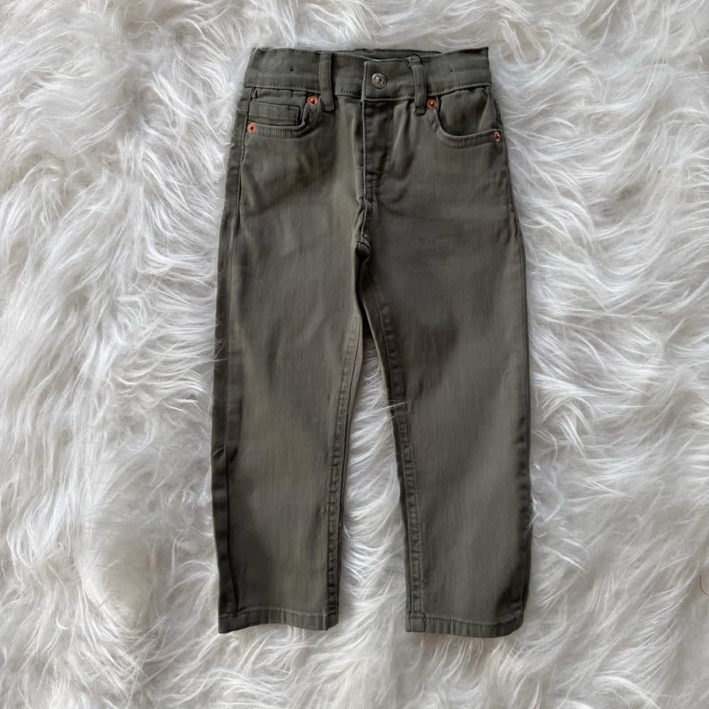 Unisex Model Jean