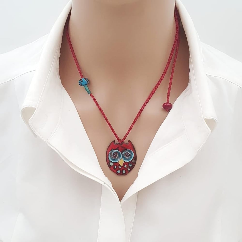 Cloisonné Baykuş Kolye Kırmızı Mavi