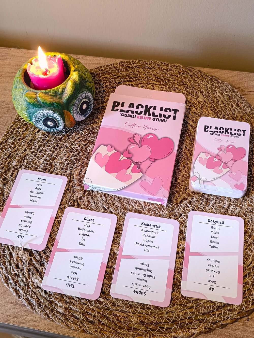 Blacklist Yasaklı Kelime Oyunu Çiftler Yarışı  – Kese Hediyeli 50 Kart | Eğlenceli Grup & Parti Oyunu
