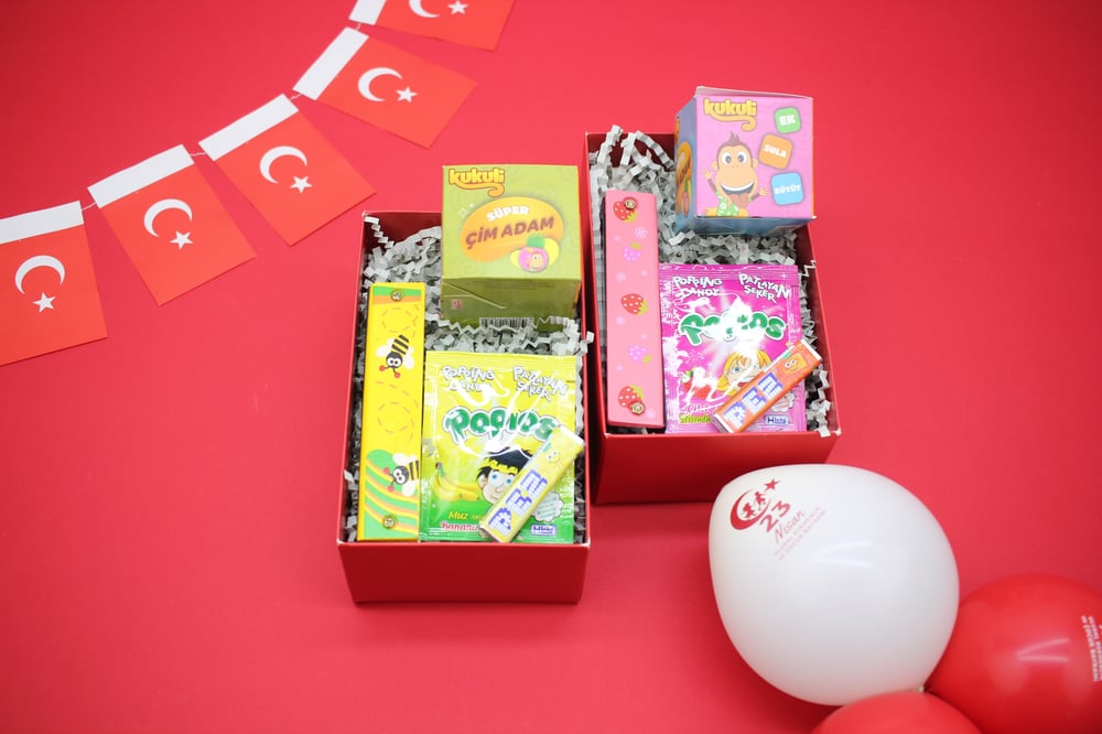 mizikali-23-nisan-cocuk-hediye-kutusu-b29327.jpg
