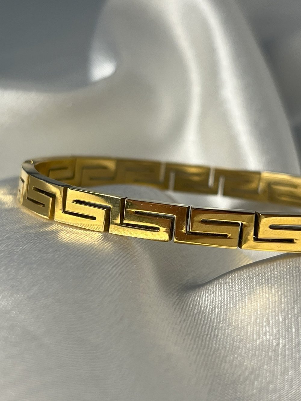 MODEL KELEPÇE - GOLD