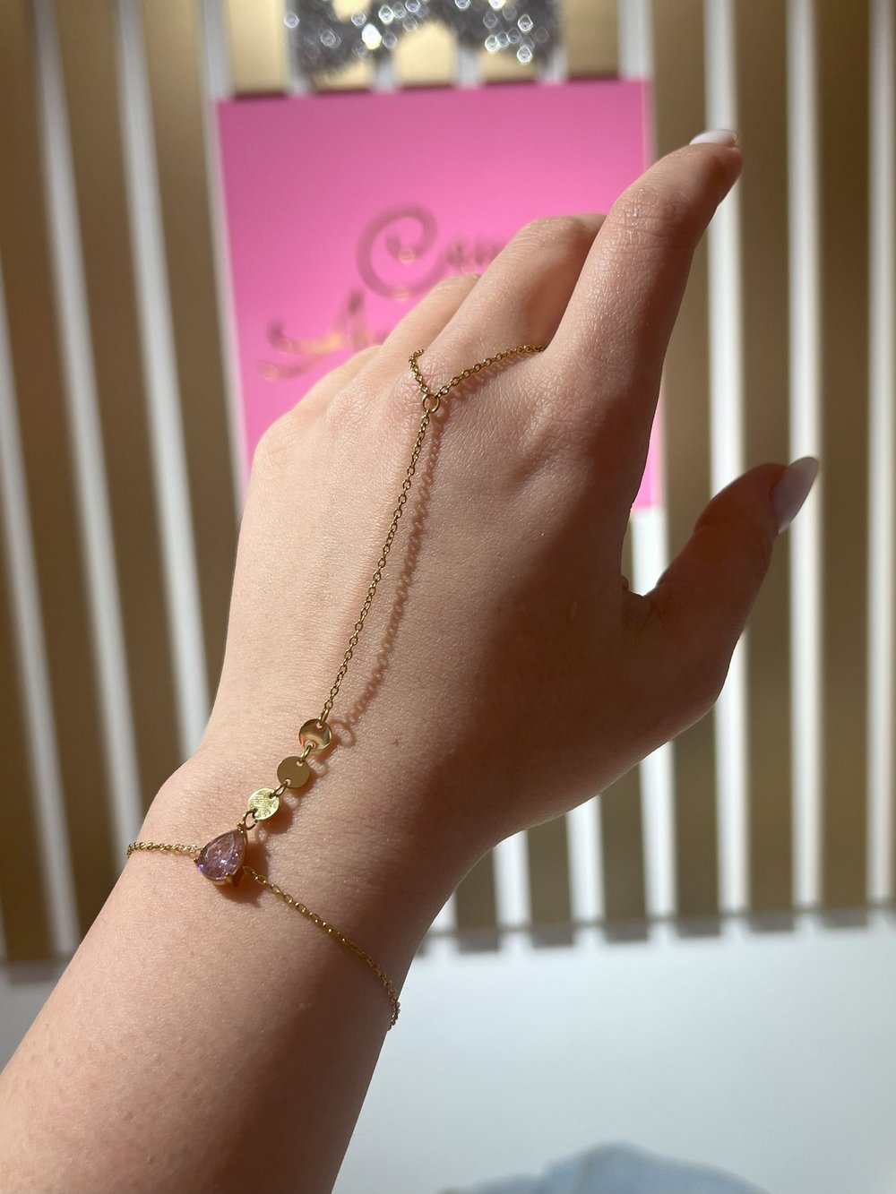 PEMBE TAŞ DETAYLI ŞAHMERAN - GOLD