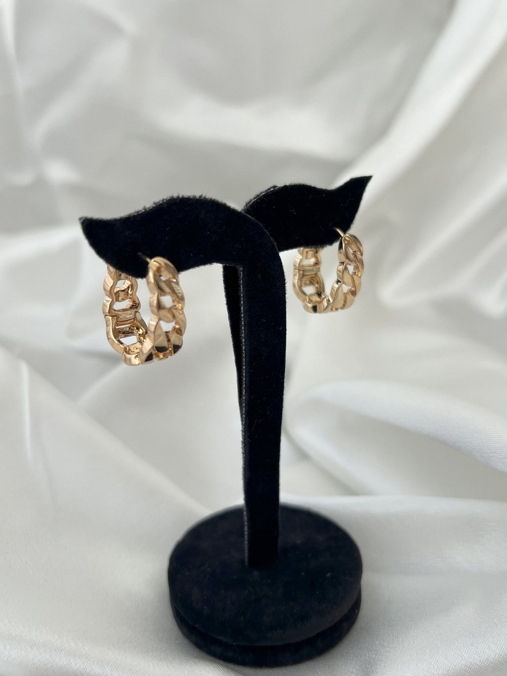 ZİNCİR MODEL KÜPE - GOLD