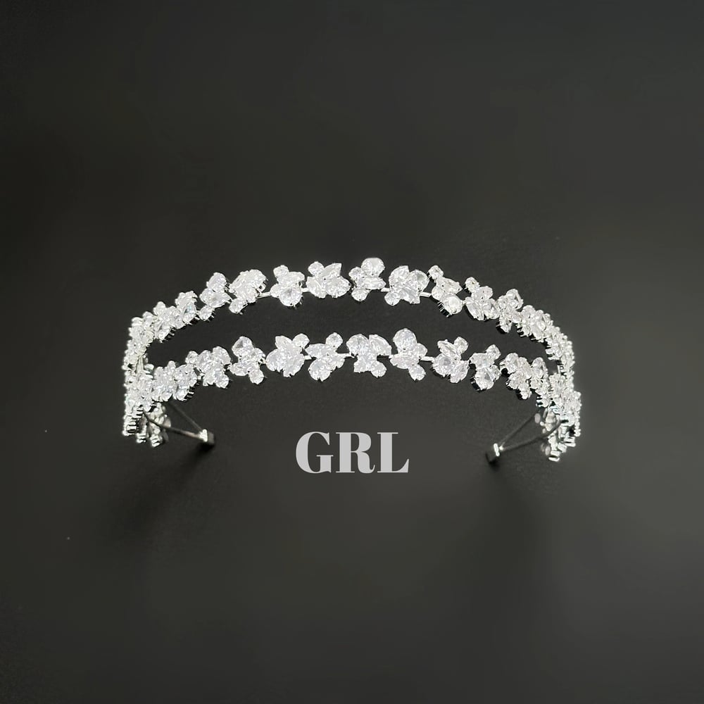 GIRONA KRİSTAL TAŞLI ÇİFT SIRA GELİN SAÇ AKSESUARI
