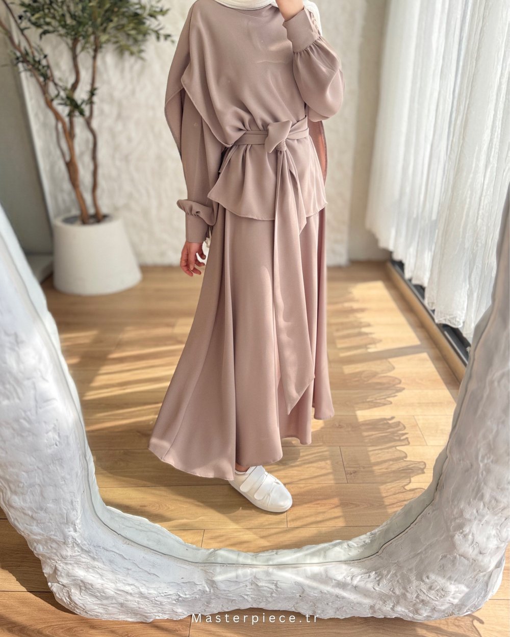 Aller Detaylı Crep Etekli Takım