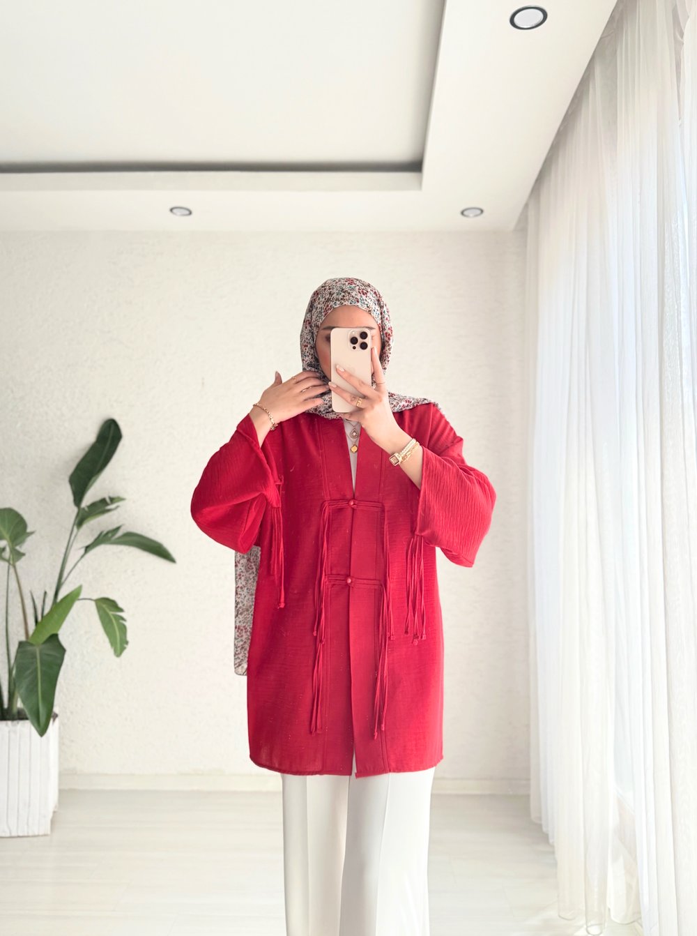 Liva Ön Düğme ve Bağcık Detaylı Tunik Kırmızı