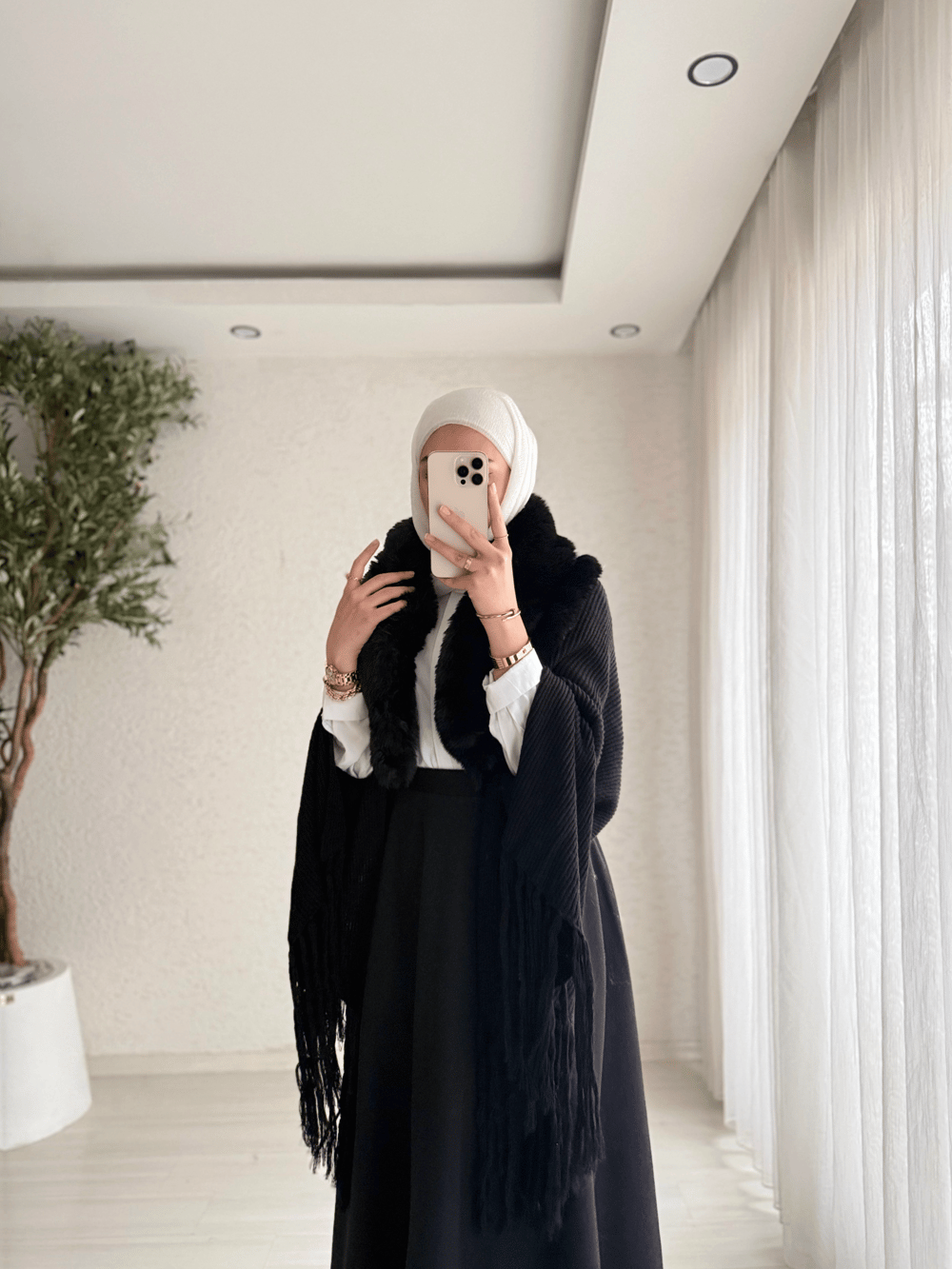 Velvet Touch Kürk Yakalı Triko