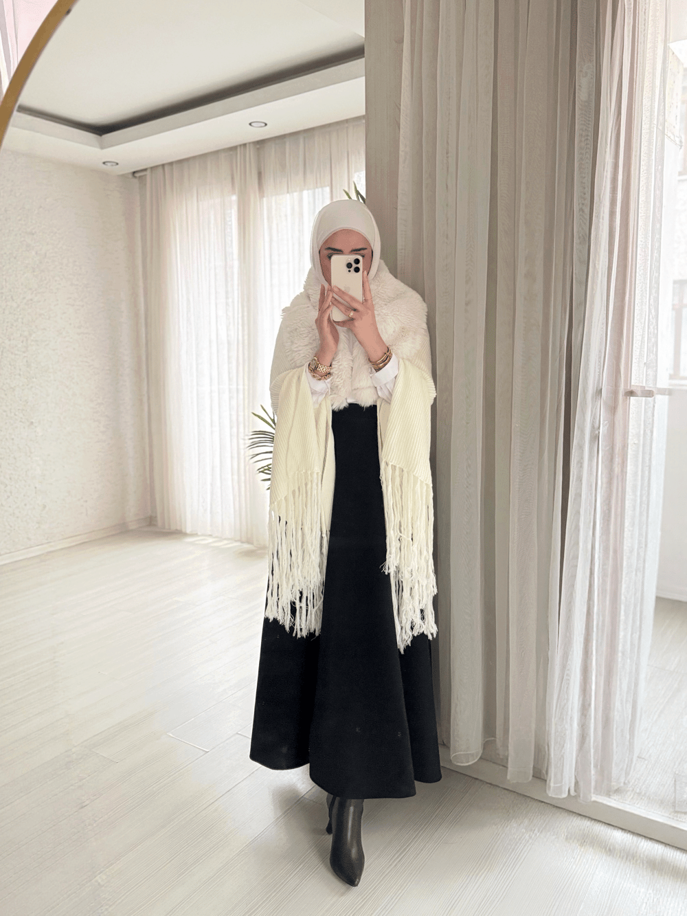 Velvet Touch Kürk Yakalı Triko