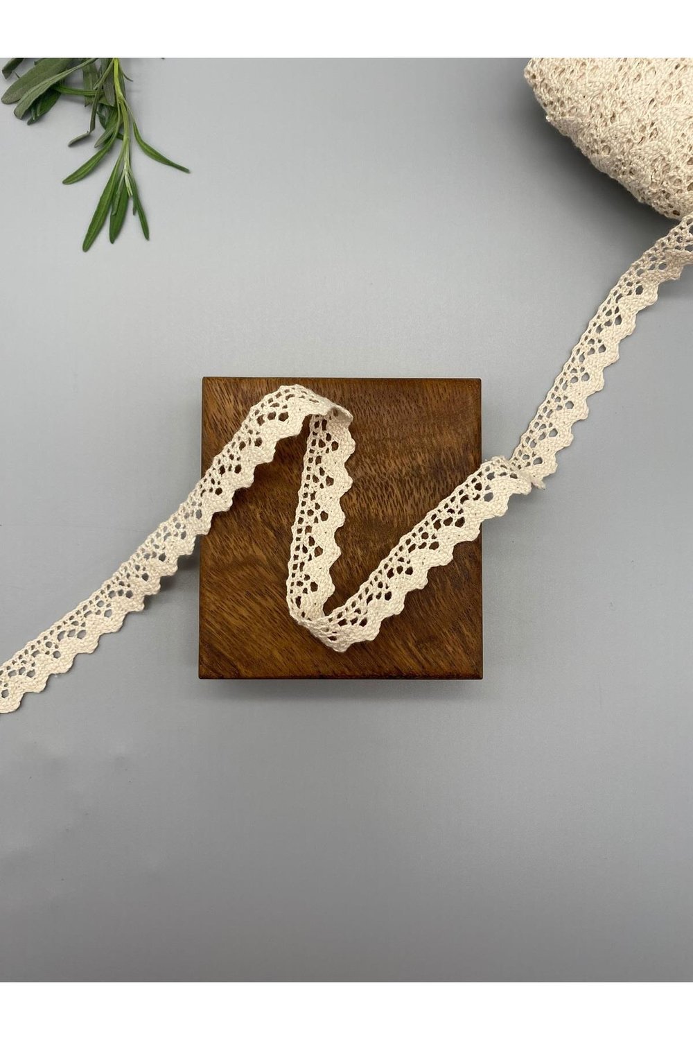 Krem, Ham Renk Pamuk Dantel-Kopanaki Şerit 5 Metre, 1.7 cm Genişlik No:1023