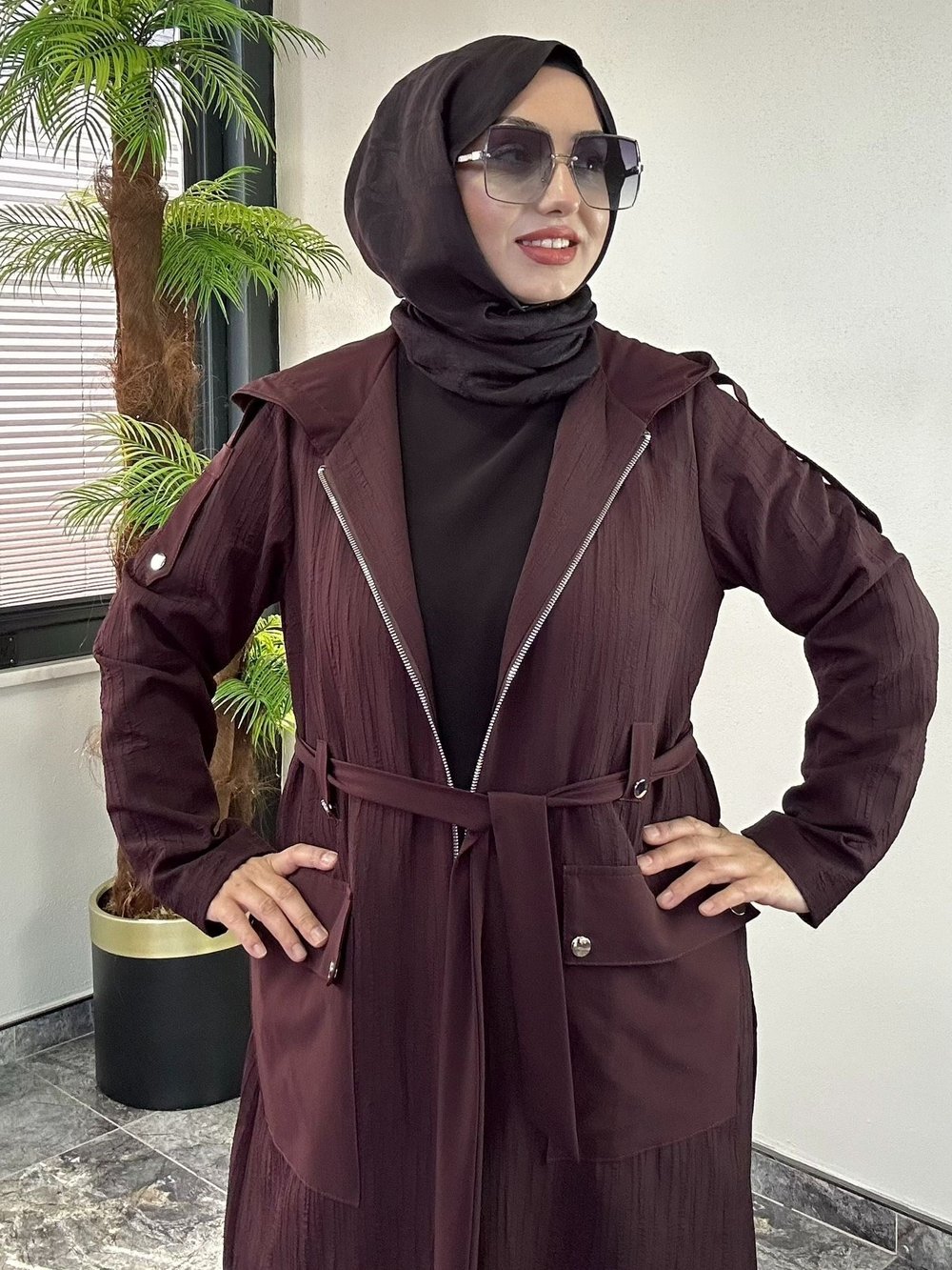İnce Yazlık Kapitone Ve Turkuaz Kumaş Kombinli Omuz Apolet Detaylı Kap -Bordo