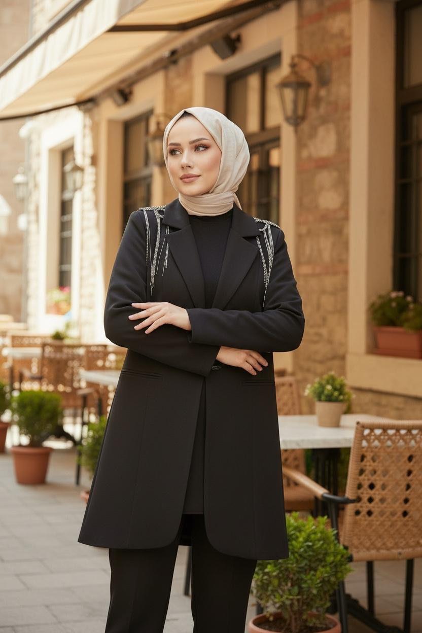 Krep Kumaş Omzu Taş Aksesuarlı Blazer Ceket İkili Takım -Siyah
