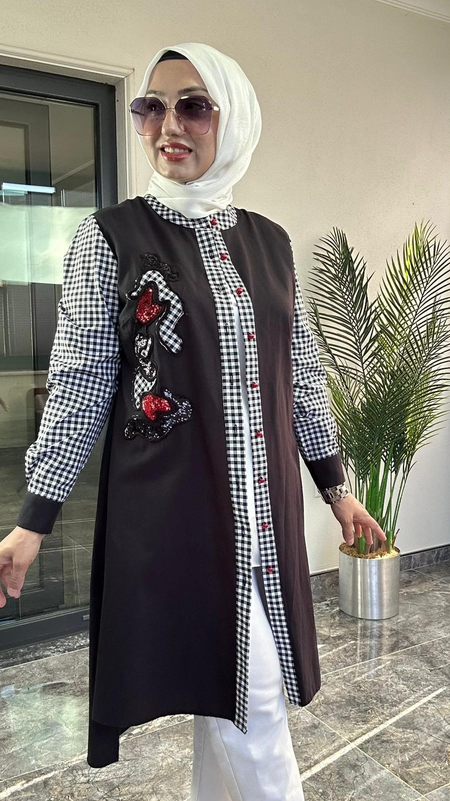 Pamuklu Kumaş Ve Pötikare Kumaş Kombinli Tunik -Siyah