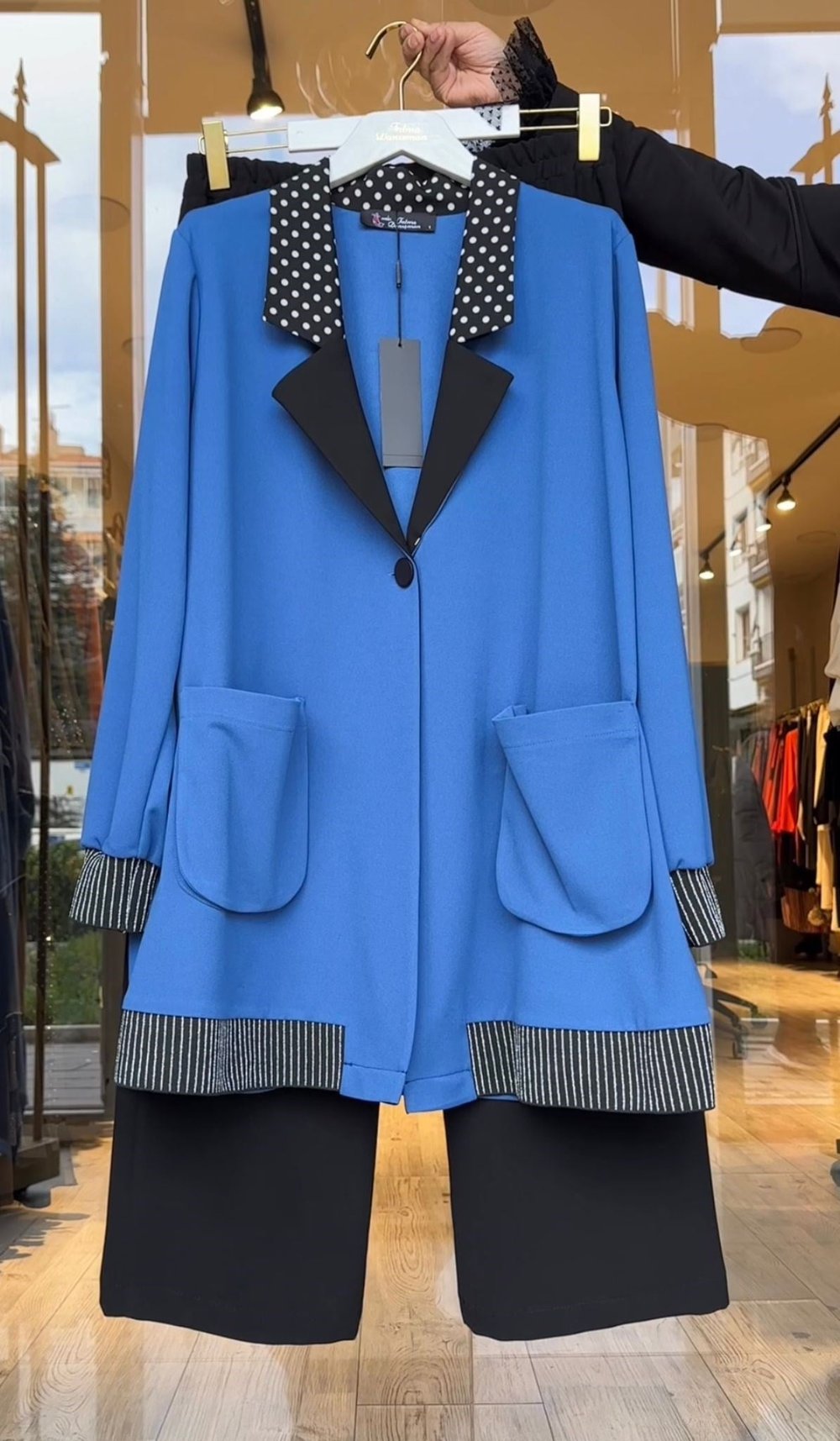 Scuba Krep Kumaş Önden Tek Düğmeli Blazer Ceket Takım -Mavi