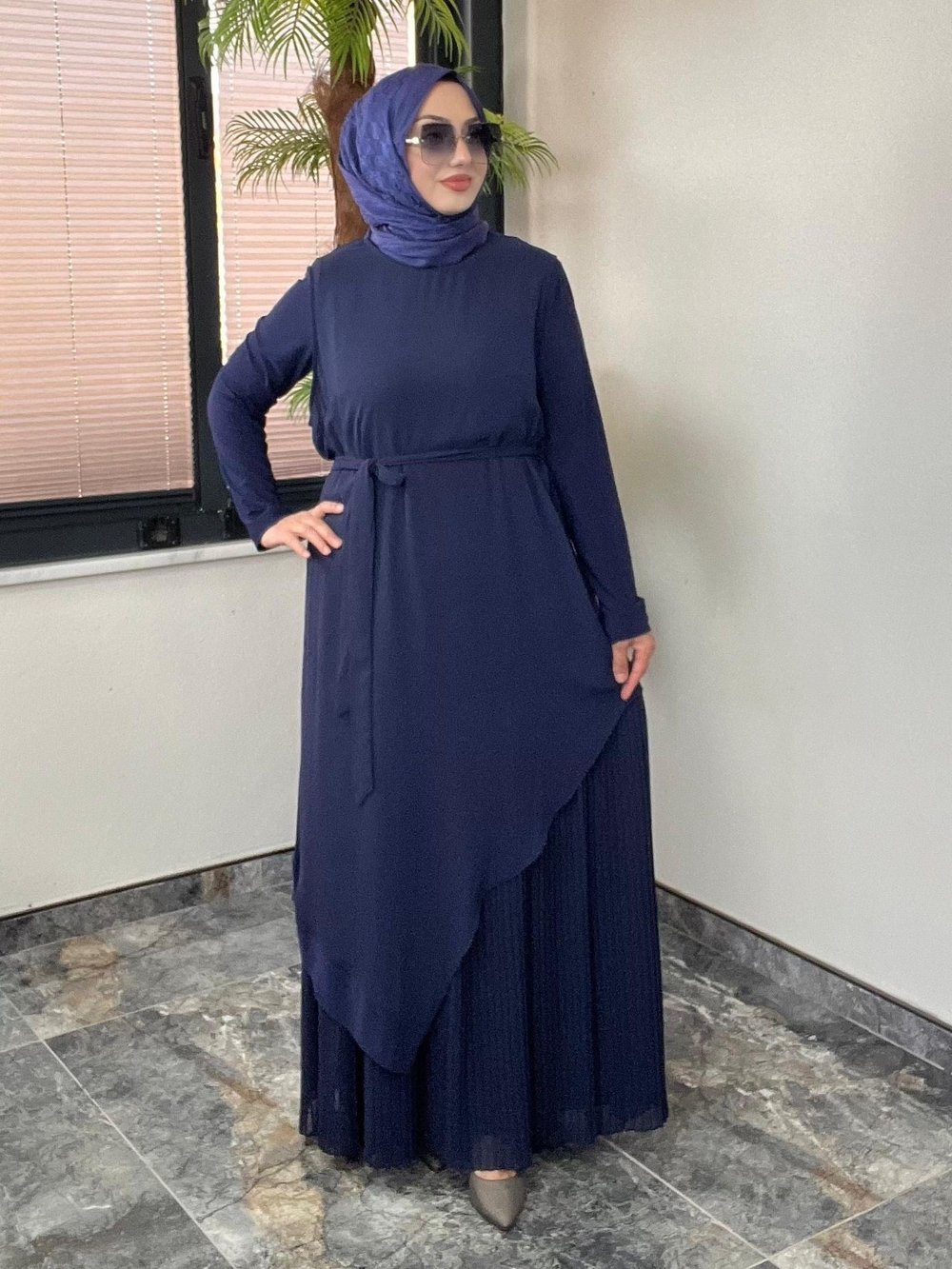 Şifon Kumaş Pilise Detaylı Elbise -Lacivert