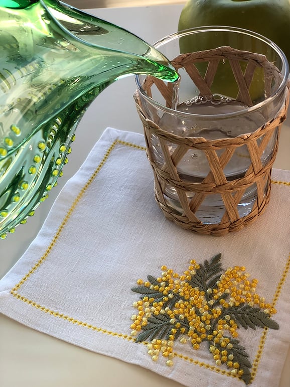 Mimoza Bardak Altı