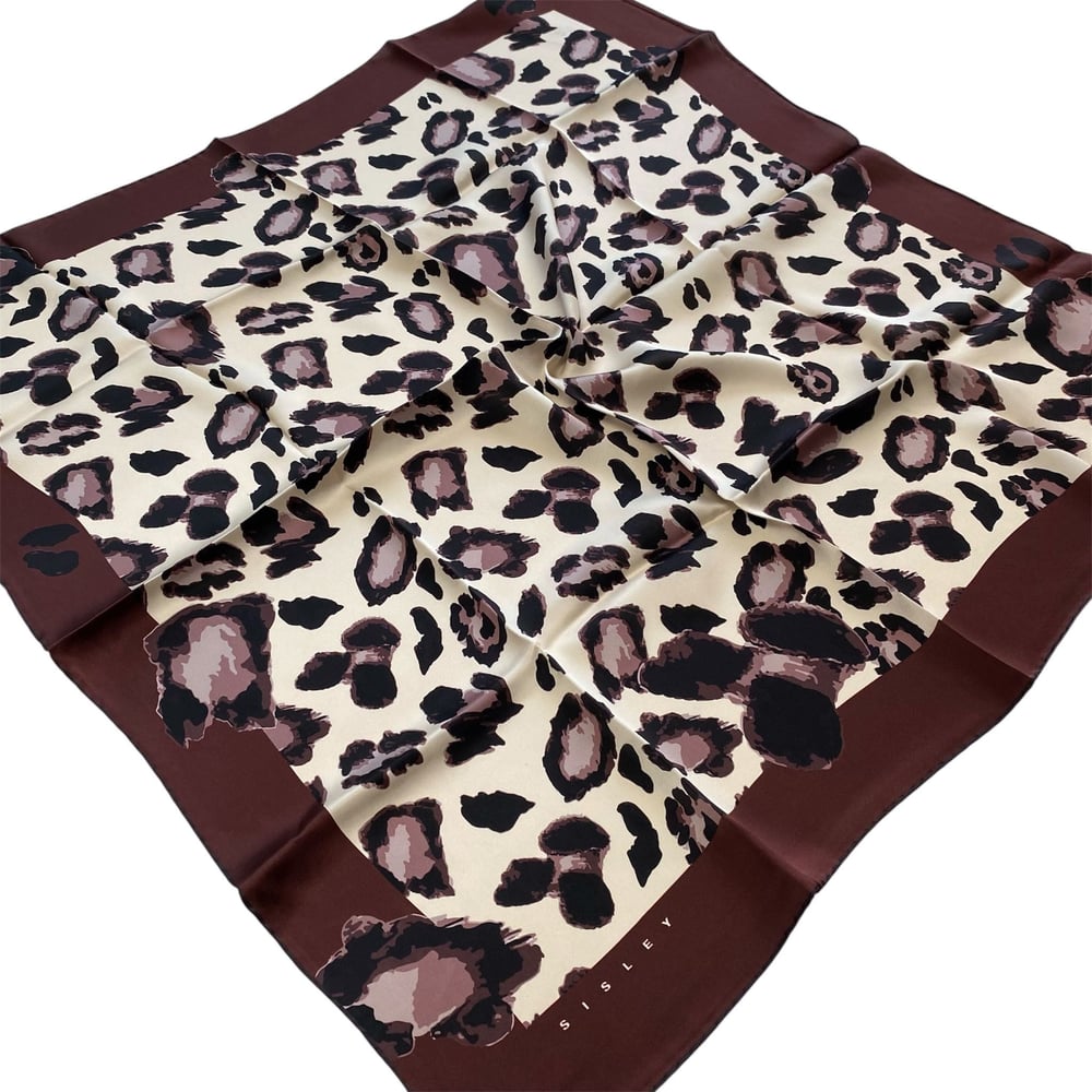 Sisley Twill Saf İpek Eşarp Bordo Leopar Desen 2022