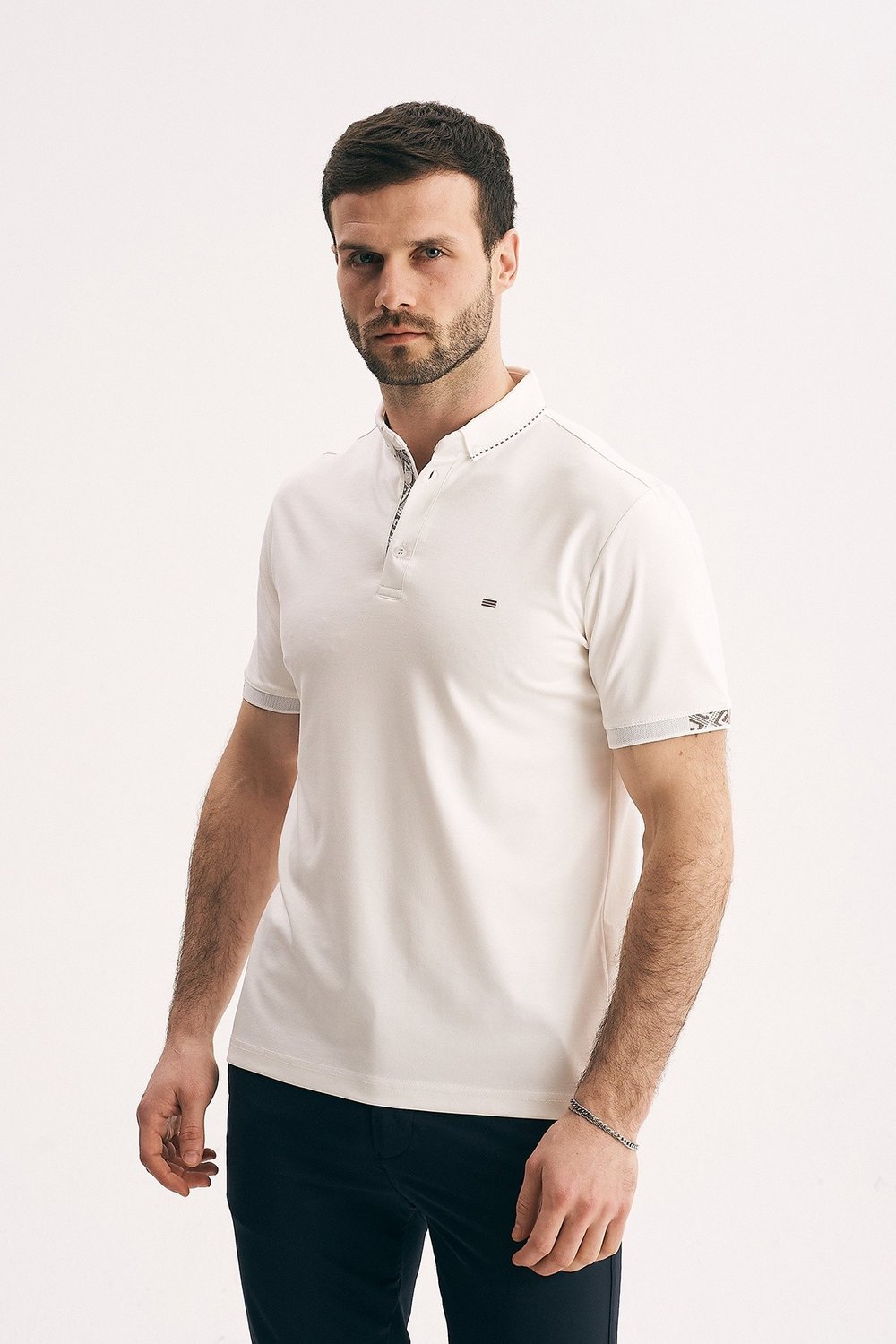 Erkek Yaka İçi Desenli Premium Slim Fit Polo Yaka Tişört