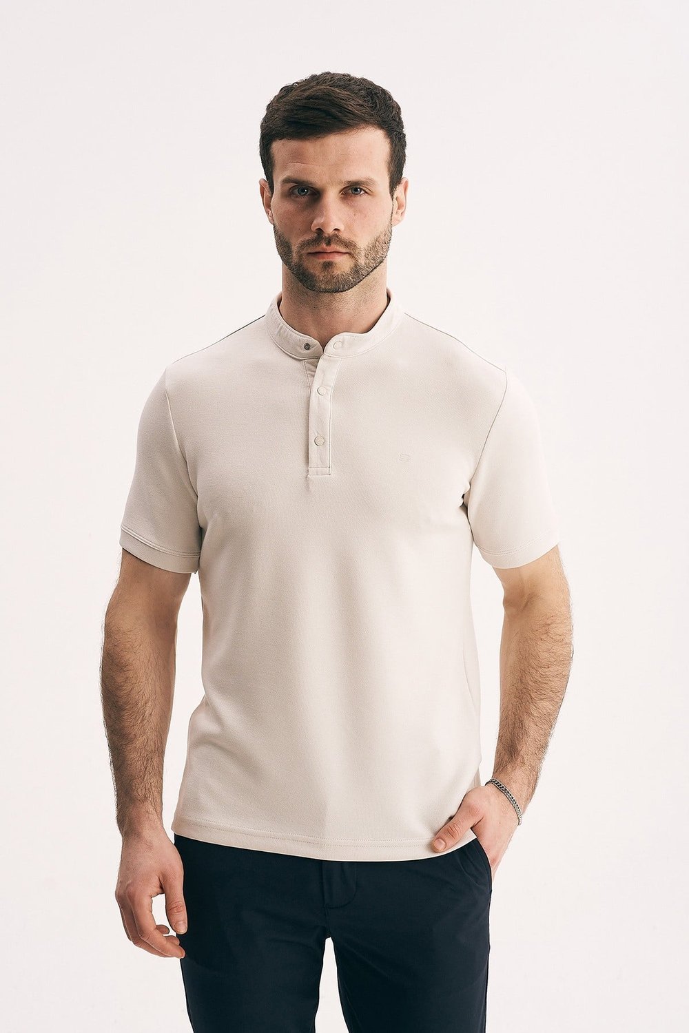 Erkek Hakim Yaka Düğmeli Slim Fit Merserize Dokulu Tişört