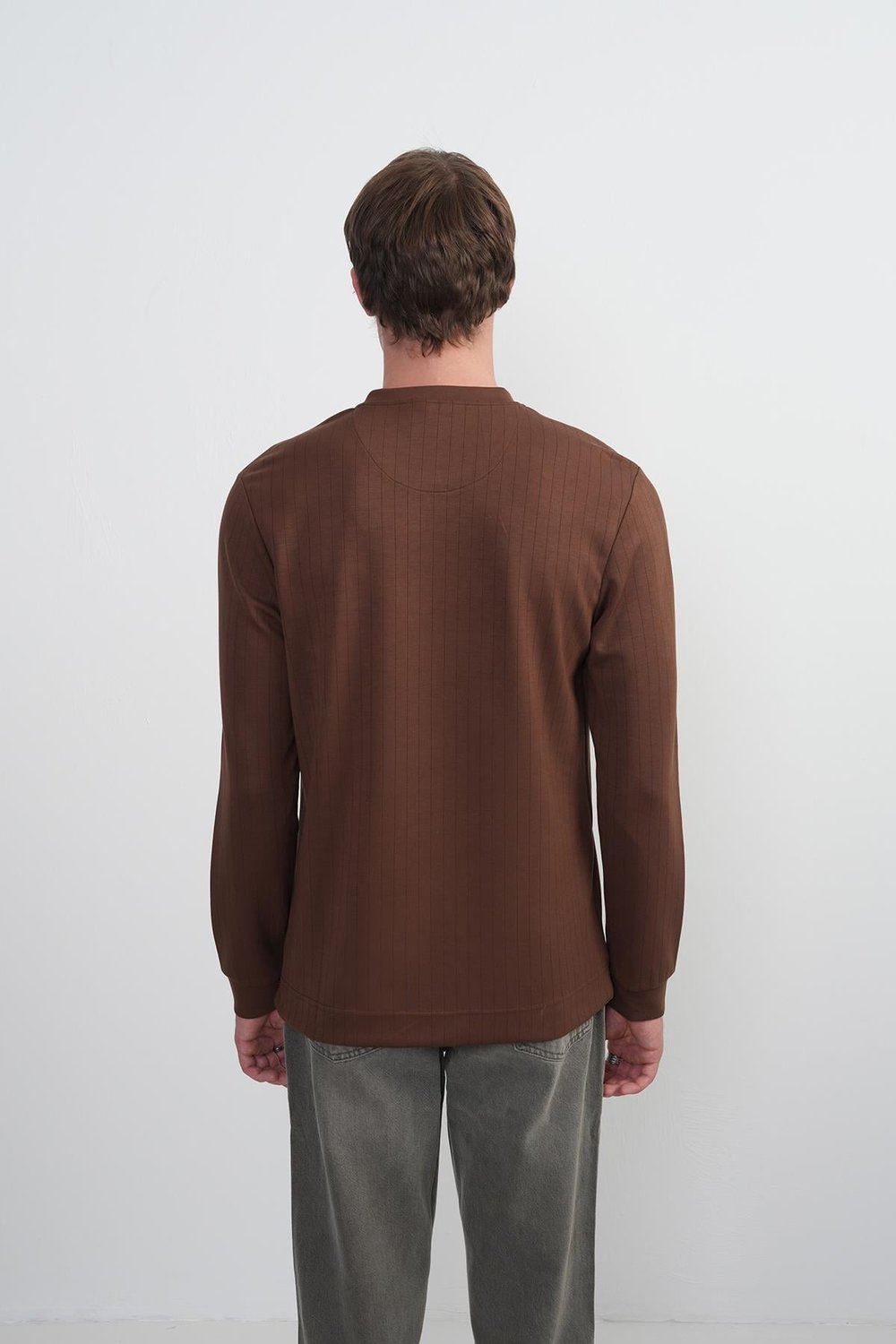 Erkek Bisiklet Yaka Çizgili Kumaş Kahve Sweatshirt