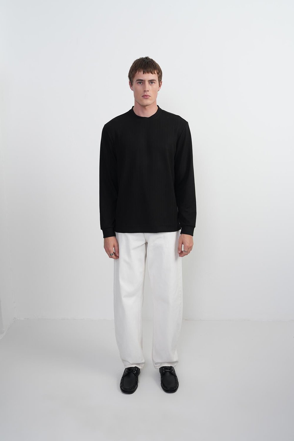 Erkek Bisiklet Yaka Çizgili Kumaş Siyah Sweatshirt