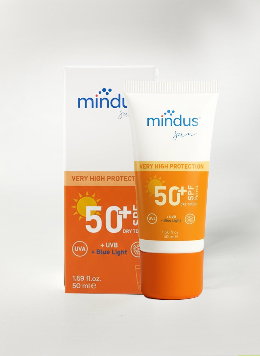 Yüksek Korumalı +UVA +UVB +Blue Light Güneş Kremi 50+ SPF 50ml