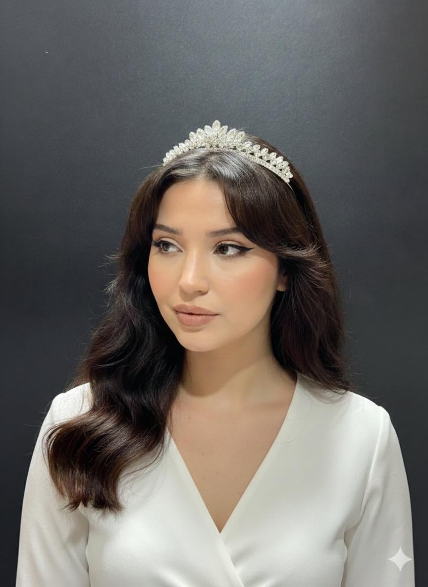 HELENA MODEL TAÇ