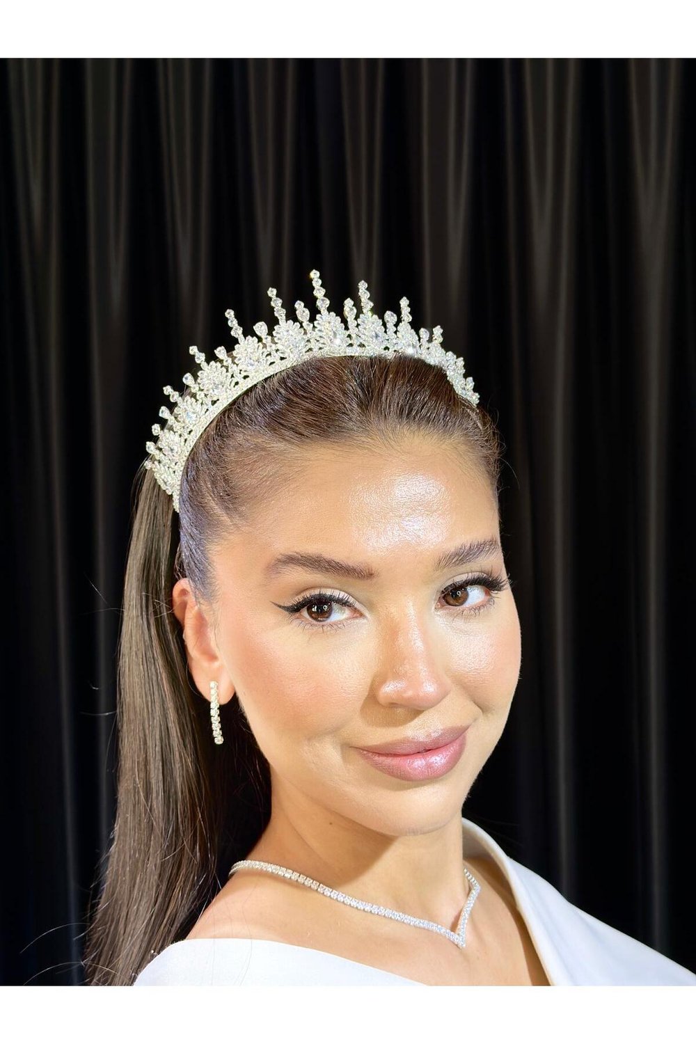 Nixi Model Zirkon Taç