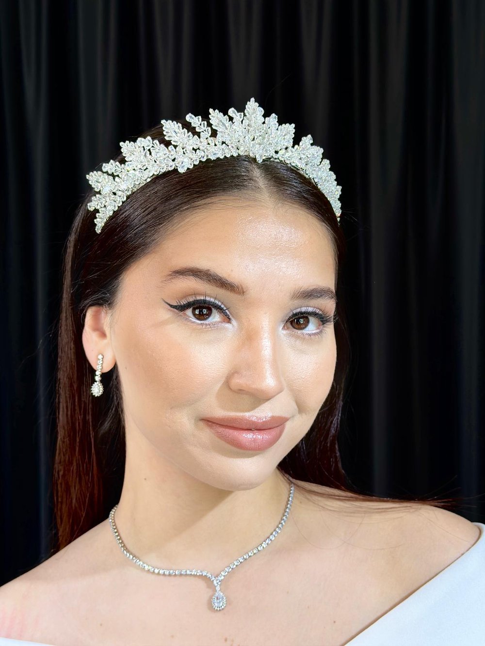 TİANA MODEL ZİRKON TAÇ