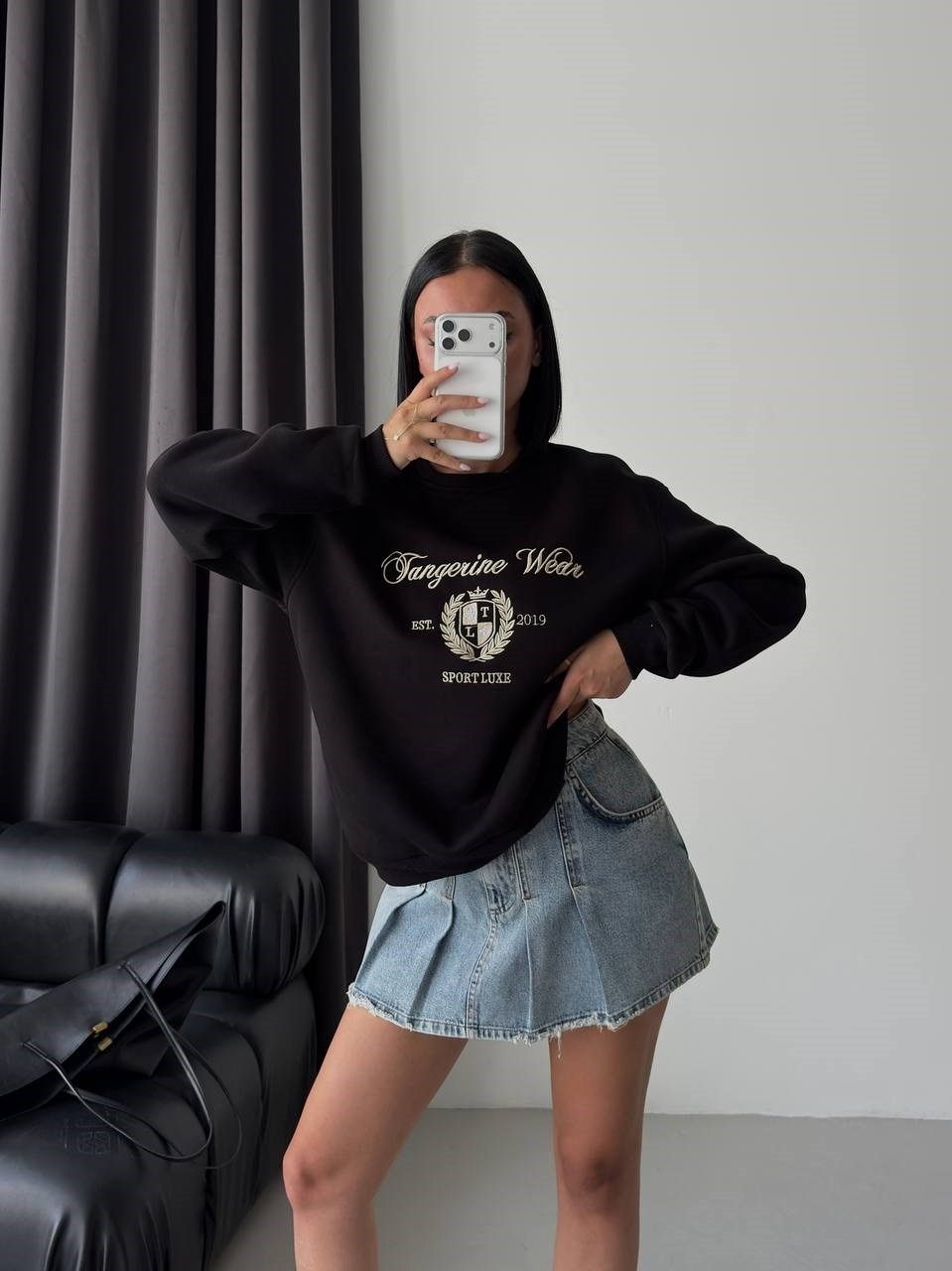 Bisiklet Yaka Nakışlı Oversize Sweat
