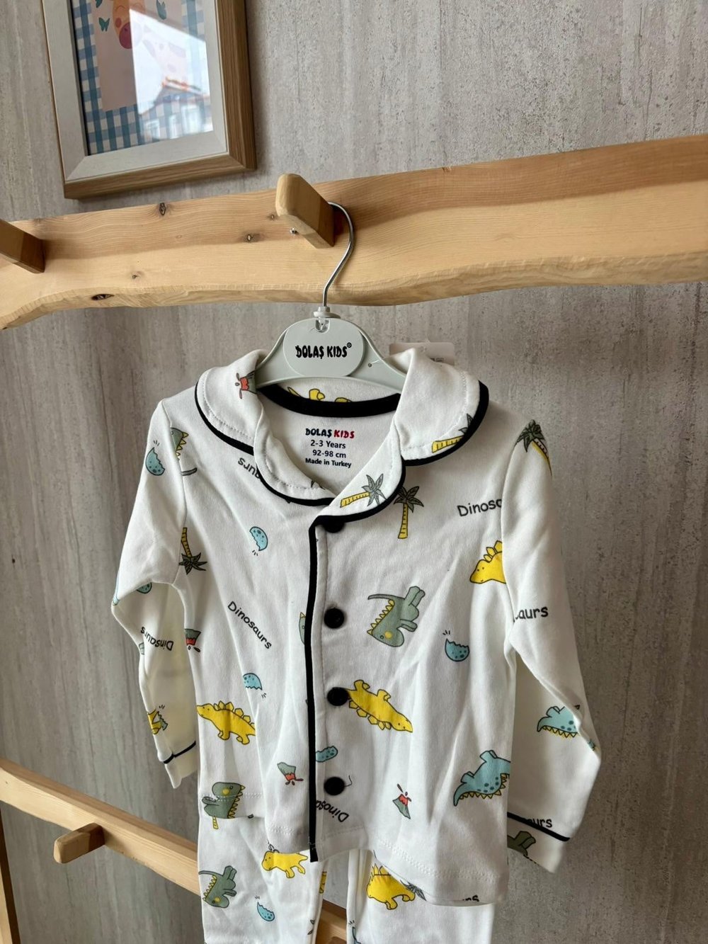 Dinazorlu Pijama Takımı Yaş