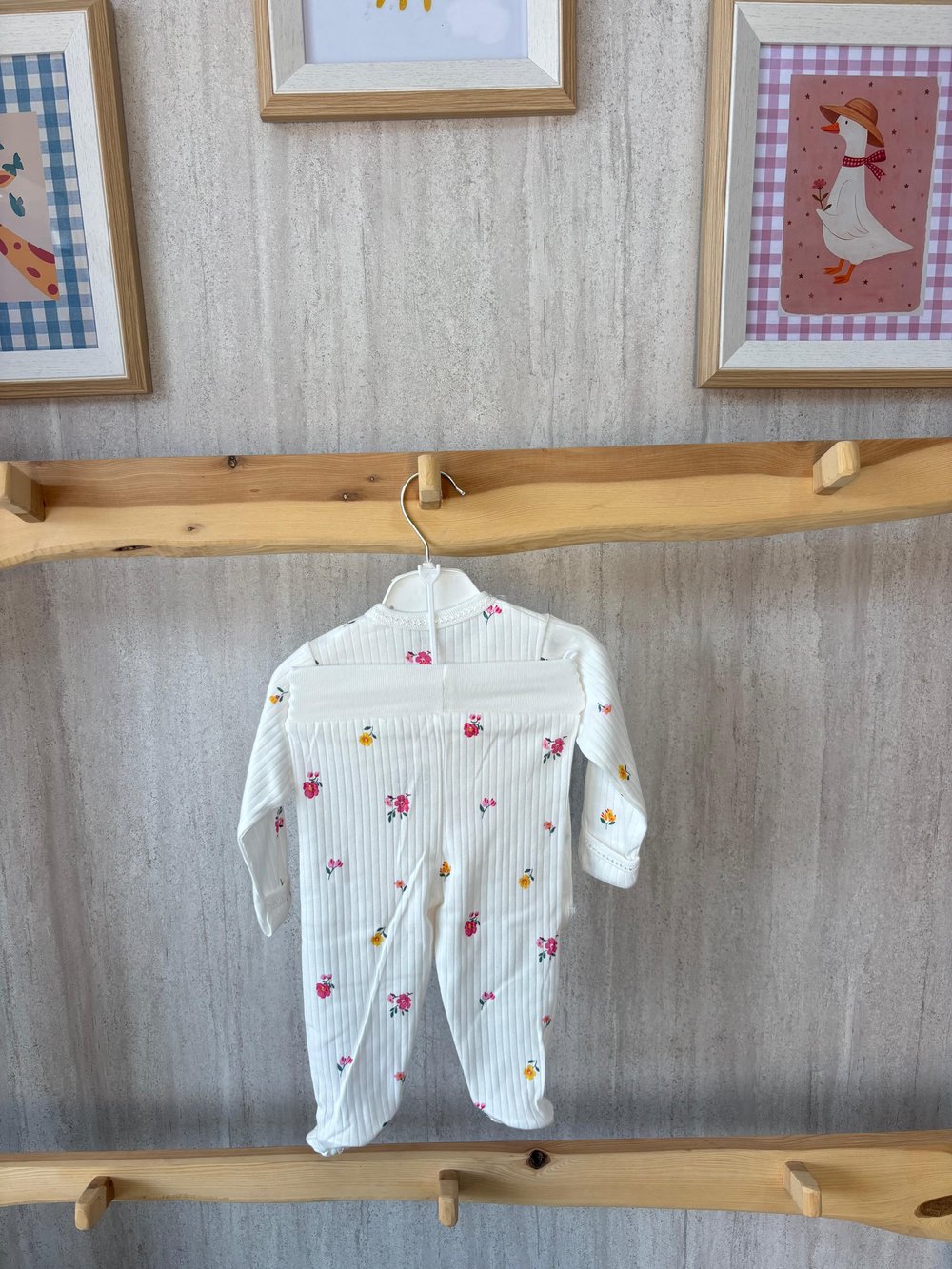 Fitilli Çiçek Desenli Hastane Çıkışı