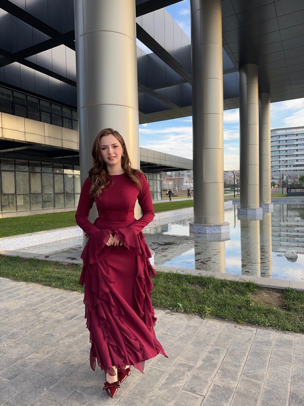 Fırfır Detay Bordo Elbise