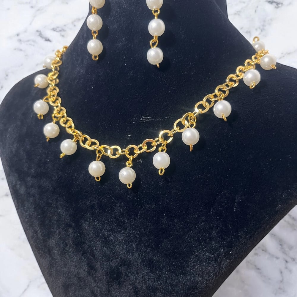 Gold Zincirli İnci Kolye ve Küpe